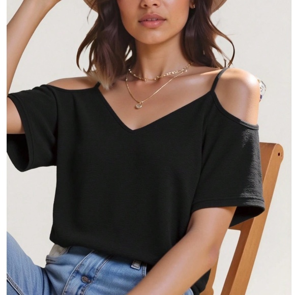 Black Casual Tee Shirt Cold Shoulder Short Sleeve - Picture 1 of 13